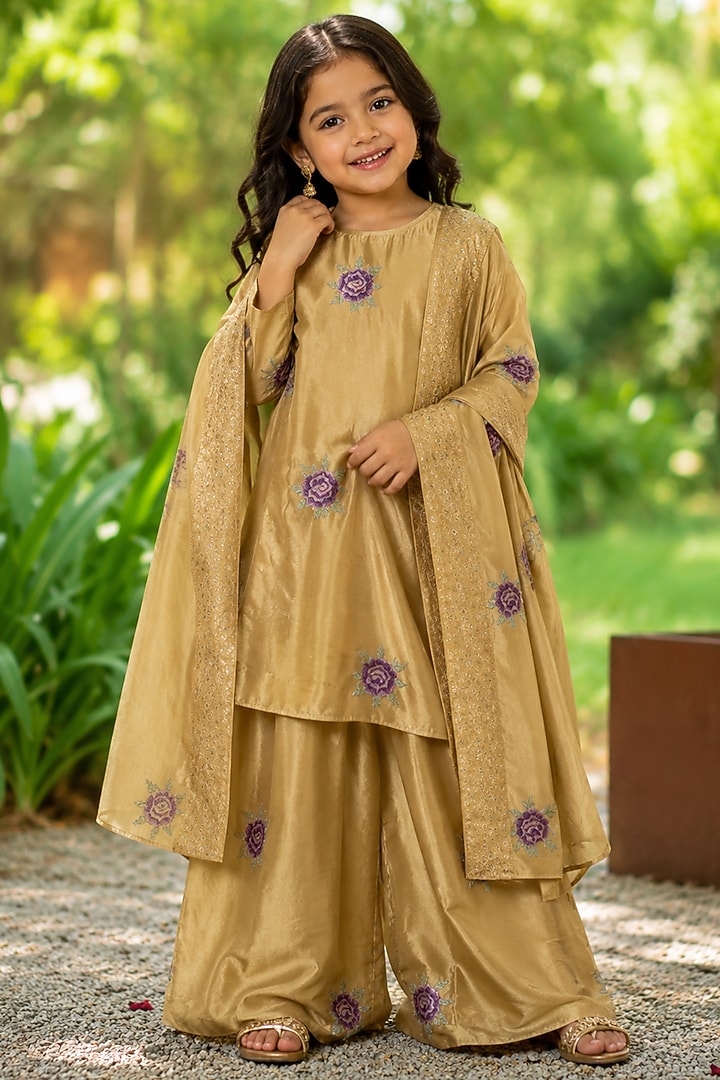Gold Tissue Rose Embroidered Kurta Set For Girls by House Of Jamoti Kids at Pernia's Pop Up Shop