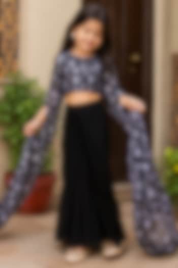 Black Georgette Drape Skirt Set For Girls by House Of Jamoti Kids at Pernia's Pop Up Shop