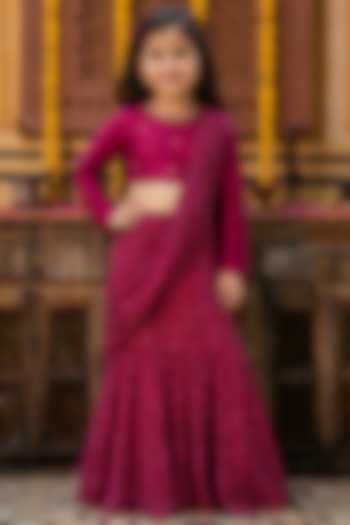 Wine Organza Printed Saree Set For Girls by House Of Jamoti Kids at Pernia's Pop Up Shop