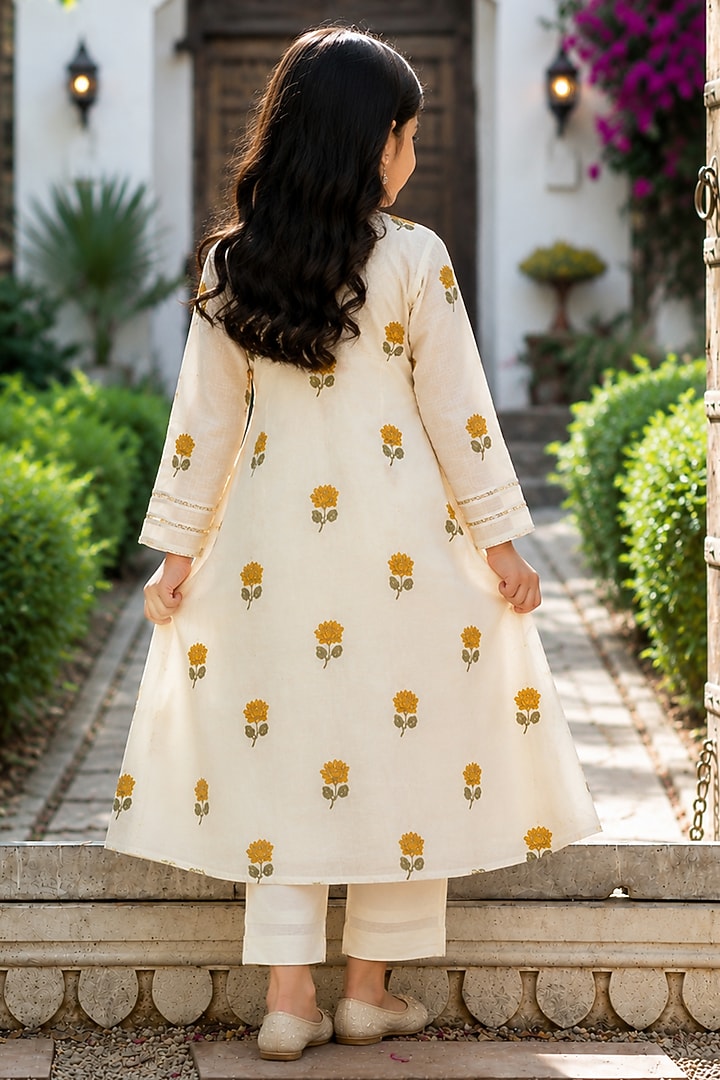 Mustard Cotton Floral Embroidered Co-Ord Set For Girls by House Of Jamoti Kids at Pernia's Pop Up Shop