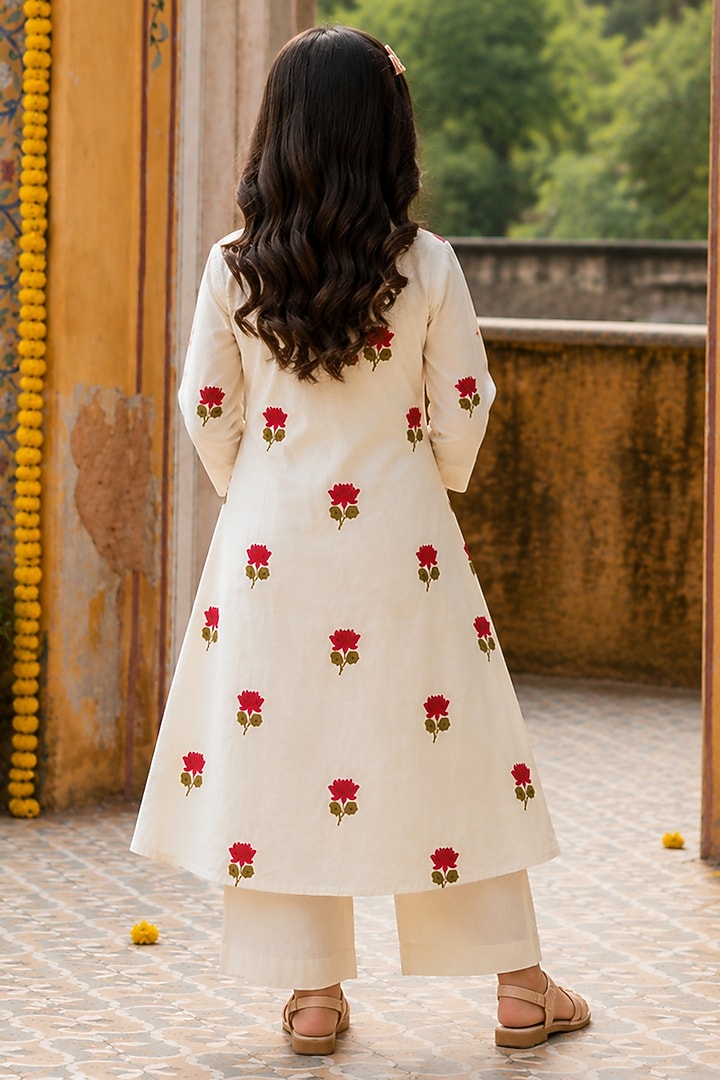 Pink Cotton Floral Embroidered Co-Ord Set For Girls by House Of Jamoti Kids at Pernia's Pop Up Shop