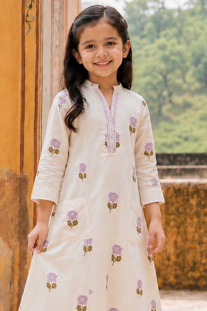 Lilac Kora Cotton Floral Embroidered Co-ord Set For Girls by House Of Jamoti Kids at Pernia's Pop Up Shop
