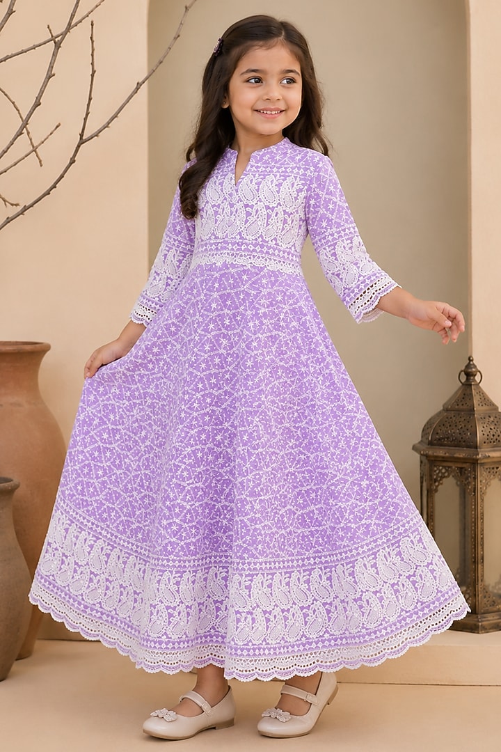 Lilac Cotton & Chikankari Anarkali Set For Girls by House Of Jamoti Kids at Pernia's Pop Up Shop