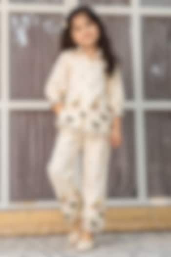White Cotton Co-Ord Set For Girls by House Of Jamoti Kids at Pernia's Pop Up Shop
