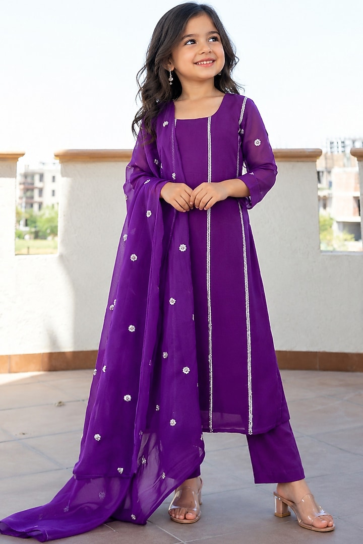 Purple Chinon Diamond Embroidered Kurta Set For Girls by House Of Jamoti Kids at Pernia's Pop Up Shop