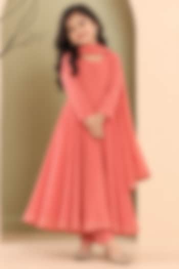 Coral Georgette Gota Lace Embellished Anarkali Set For Girls by House Of Jamoti Kids at Pernia's Pop Up Shop