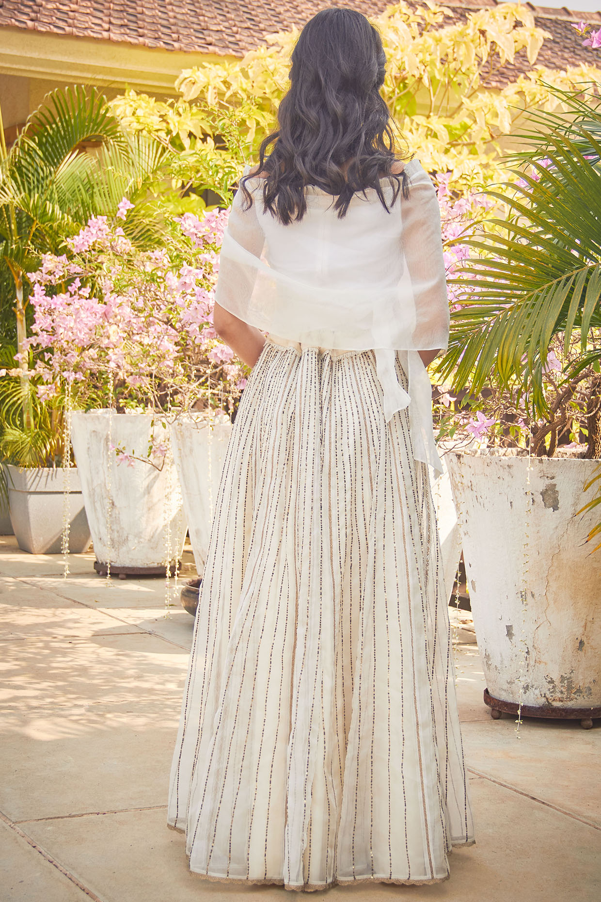 JOSEMOON SEQUINS SKIRT 2色セット販売 White Organza Sequins Skirt Set Design by Jade by Monica and