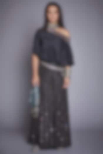 Black Crepe Silk Skirt Set With Thread Work by Jade By Monica And Karishma at Pernia's Pop Up Shop