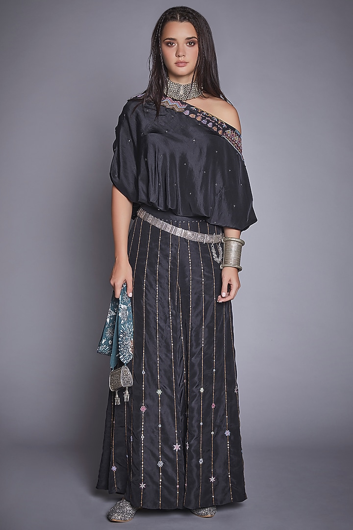 Black Crepe Silk Skirt Set With Thread Work by Jade By Monica And Karishma at Pernia's Pop Up Shop