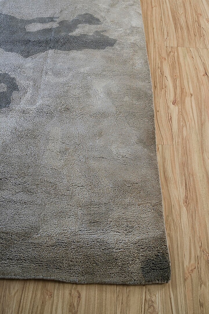 Medium Grey & Charcoal Slate Viscose Rug by Jaipur Rugs at Pernia's Pop Up Shop