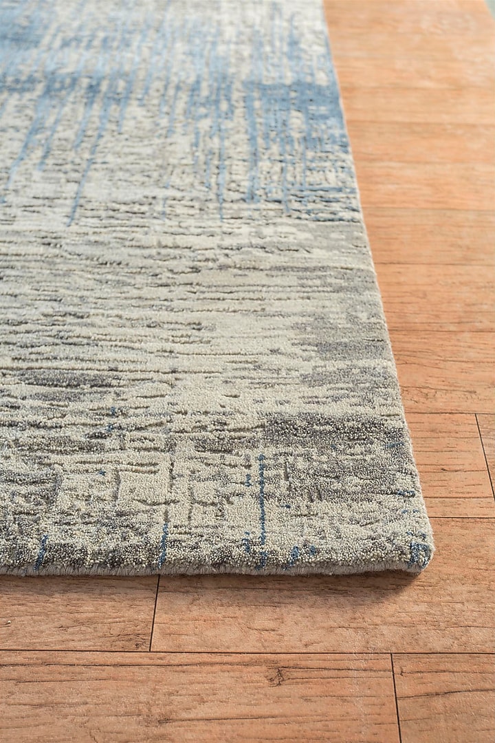 Soft Grey Wool Hand Knotted Rug by Jaipur Rugs at Pernia's Pop Up Shop