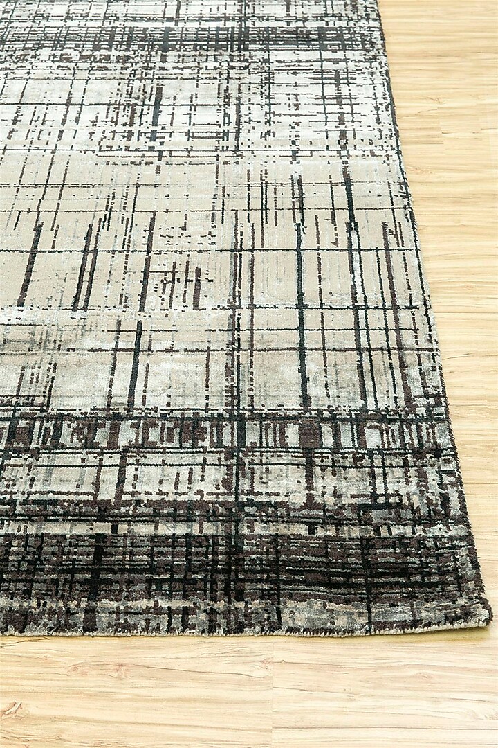 Classic Grey Wool Hand Knotted Rug by Jaipur Rugs at Pernia's Pop Up Shop