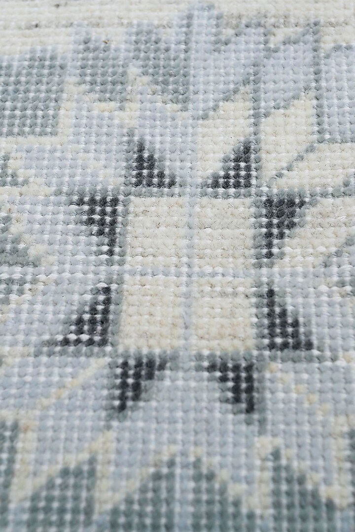 Undyed White Handknotted Wool Rug by Jaipur Rugs at Pernia's Pop Up Shop