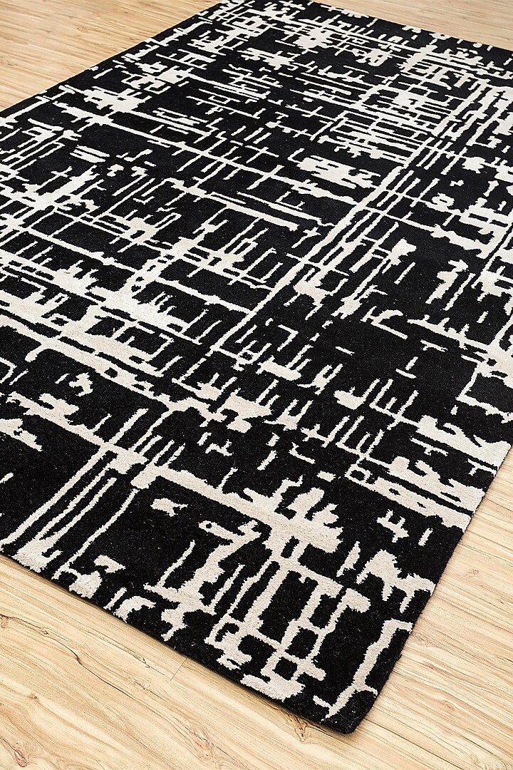 Ebony & White Wool Rug by Jaipur Rugs at Pernia's Pop Up Shop