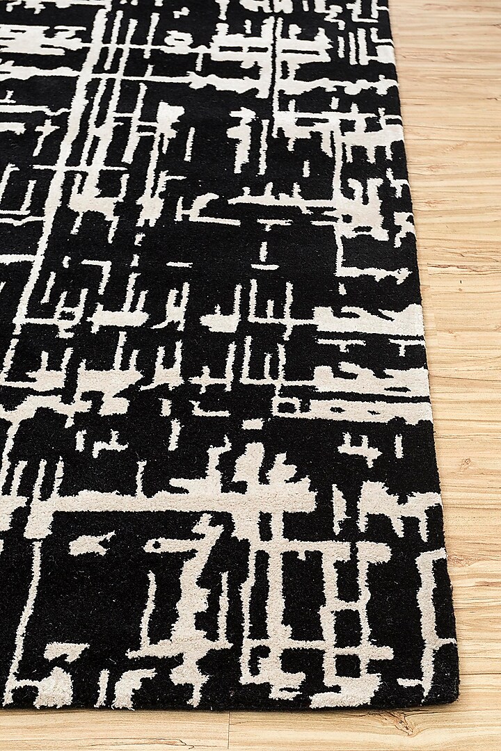 Ebony & White Wool Rug by Jaipur Rugs at Pernia's Pop Up Shop