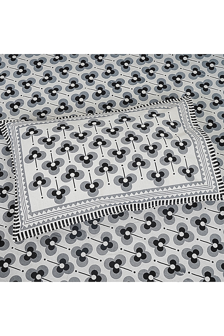 Grey Cotton Mix Printed & Handcrafted King Size Bedsheet Set by Jaipur Gate at Pernia's Pop Up Shop
