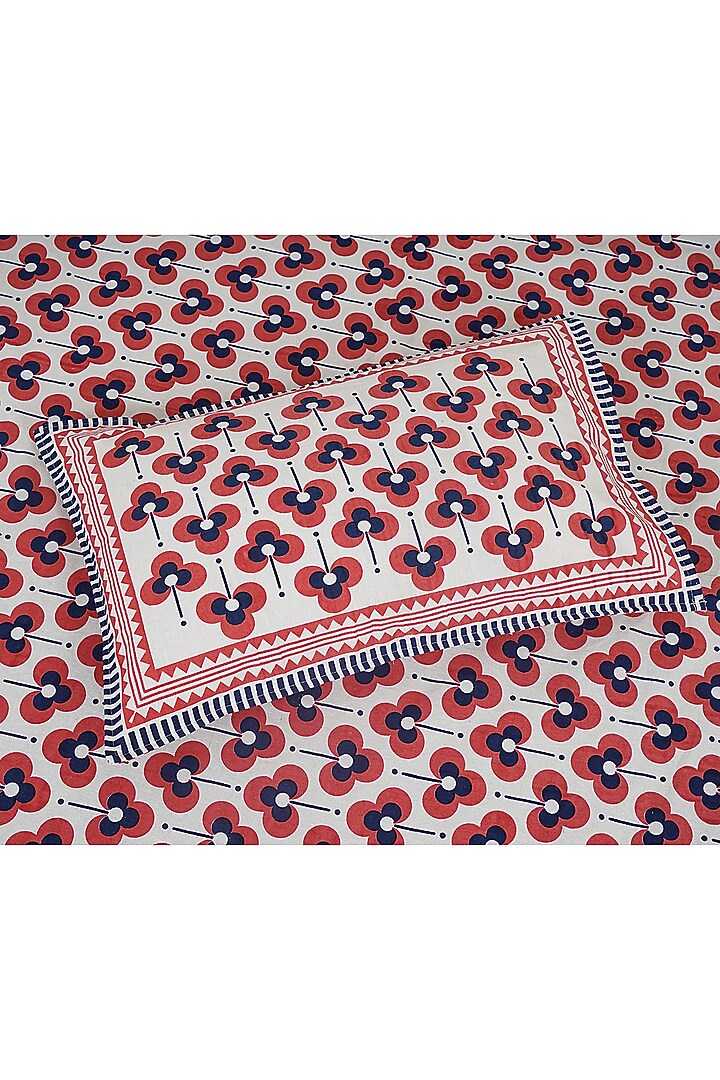 Red Cotton Mix Printed & Handcrafted King Size Bedsheet Set by Jaipur Gate at Pernia's Pop Up Shop