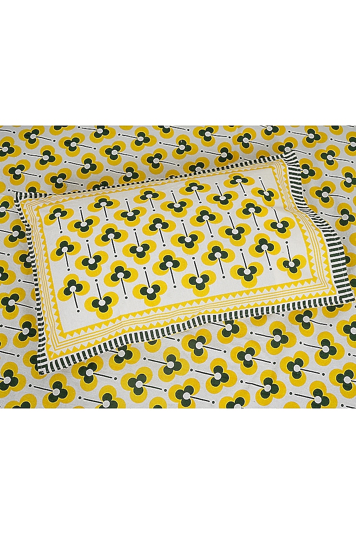 Yellow Cotton Mix Printed & Handcrafted King Size Bedsheet Set by Jaipur Gate at Pernia's Pop Up Shop
