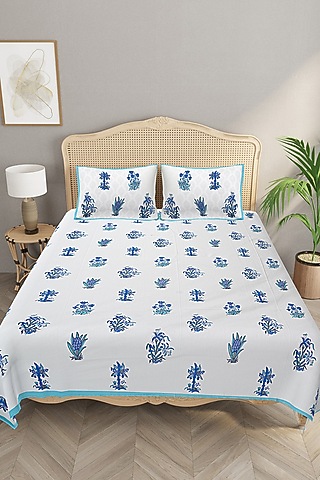 White & Blue Cotton Printed Double Bedsheet Set by Jaipur Gate
