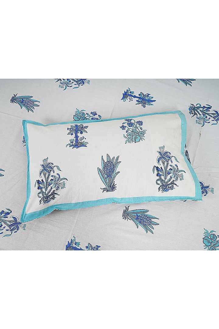 White & Blue Cotton Printed Double Bedsheet Set by Jaipur Gate at Pernia's Pop Up Shop