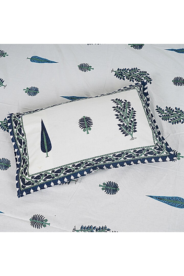 White & Blue Cotton Printed Double Bedsheet Set by Jaipur Gate at Pernia's Pop Up Shop