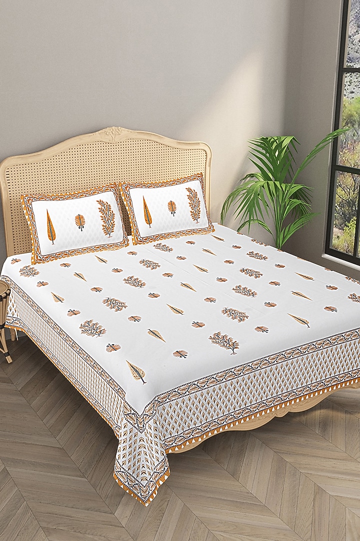 White & Yellow Cotton Printed Double Bedsheet Set by Jaipur Gate at Pernia's Pop Up Shop