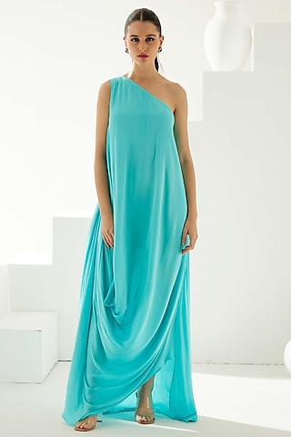 asymmetrical silhouette dress Carlie Puff Sleeve Asymmetrical Dress in Black