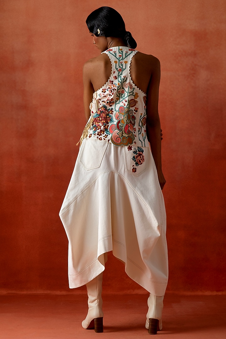 Ivory Silk Chanderi Engineered Embroidered Jacket Set by Jajaabor at Pernia's Pop Up Shop