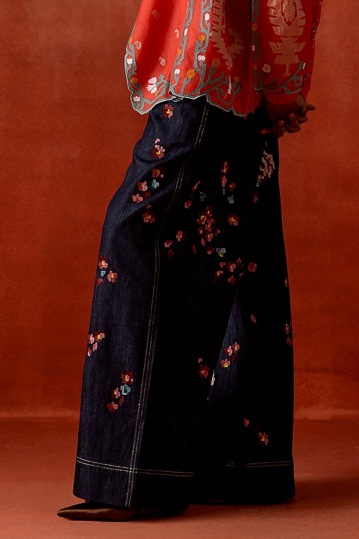 Coral Silk Organza Embroidered Jacket Set by Jajaabor at Pernia's Pop Up Shop