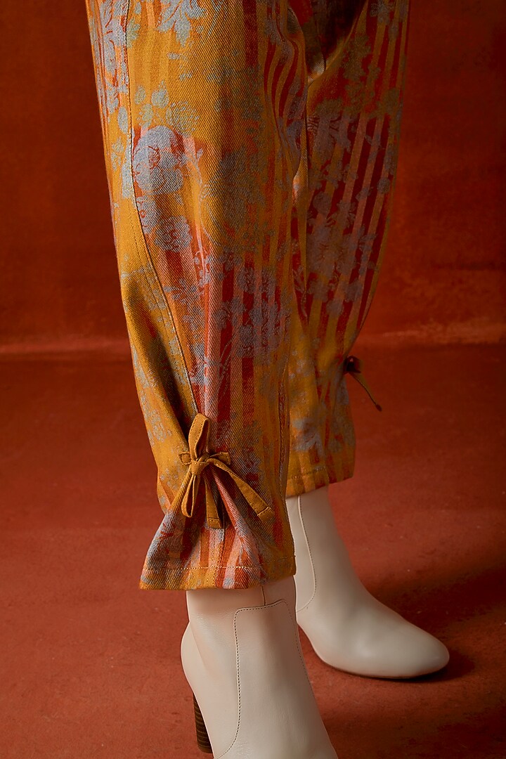 Ivory & Mustard Silk Chanderi Embroidered Co-Ord Set by Jajaabor at Pernia's Pop Up Shop