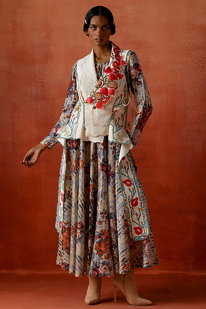 Ivory Silk Chanderi Jacket With Wedding Anarkali by Jajaabor at Pernia's Pop Up Shop