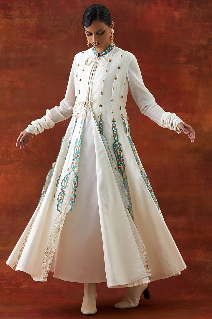 Ivory Silk Chanderi Embroidered Kalidar Kurta by Jajaabor at Pernia's Pop Up Shop