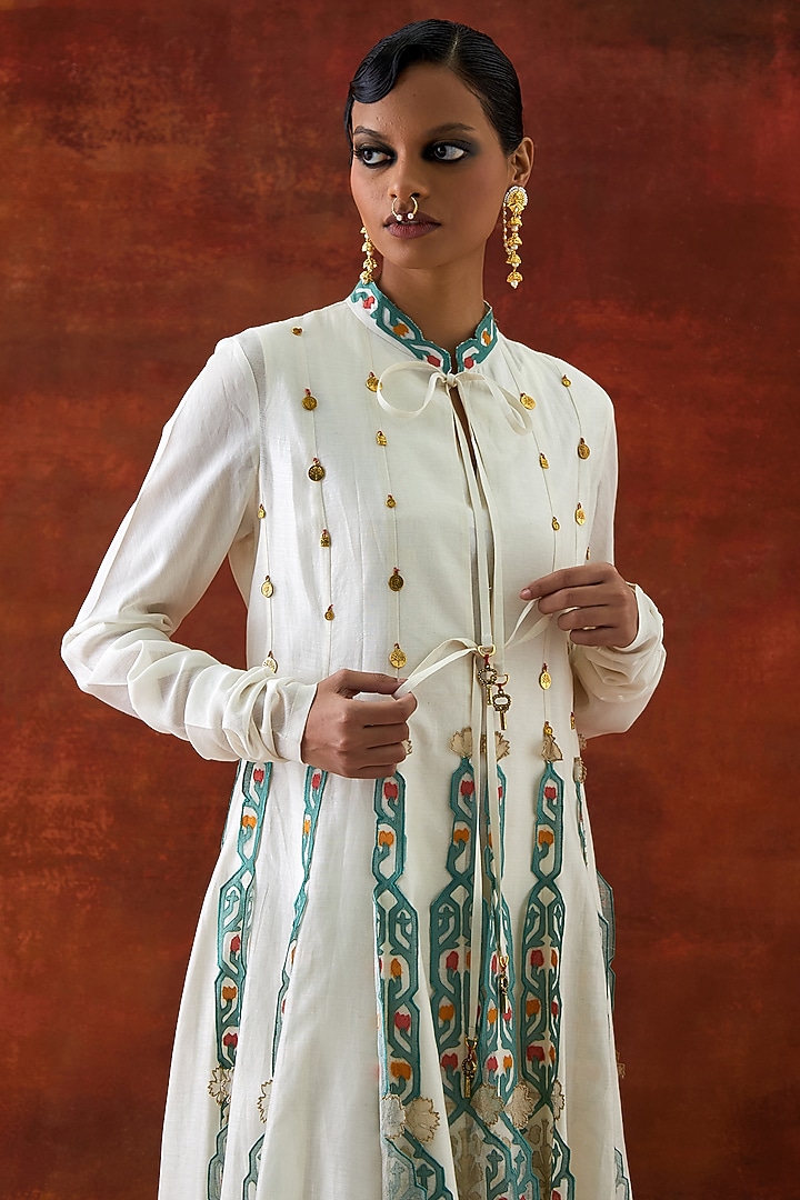 Ivory Silk Chanderi Embroidered Kalidar Kurta by Jajaabor at Pernia's Pop Up Shop