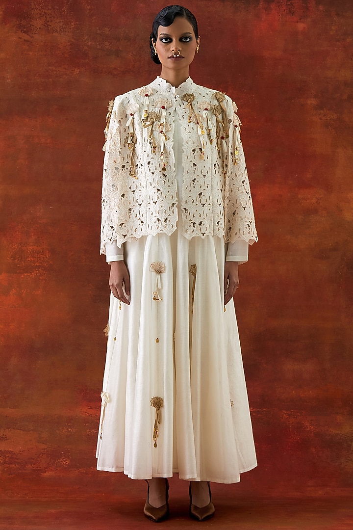 Ivory Silk Chanderi Cutwork & Embroidered Cape Set by Jajaabor at Pernia's Pop Up Shop