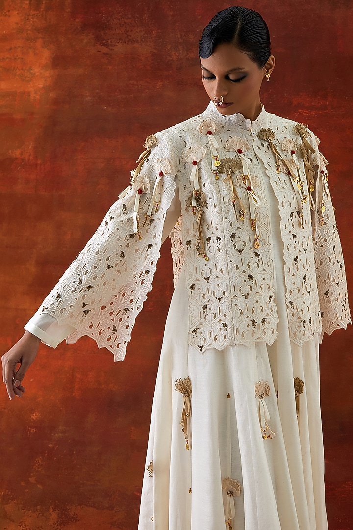 Ivory Silk Chanderi Cutwork & Embroidered Cape Set by Jajaabor at Pernia's Pop Up Shop