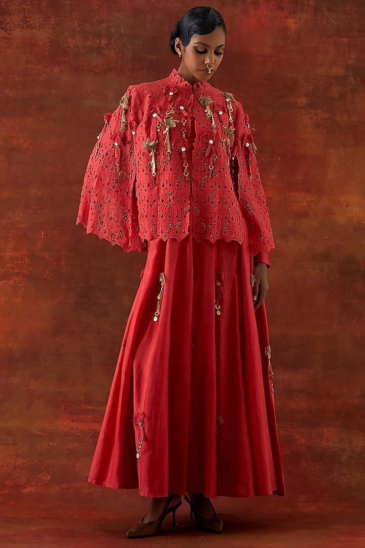 Coral Silk Chanderi Cutwork & Embroidered Cape Set by Jajaabor at Pernia's Pop Up Shop