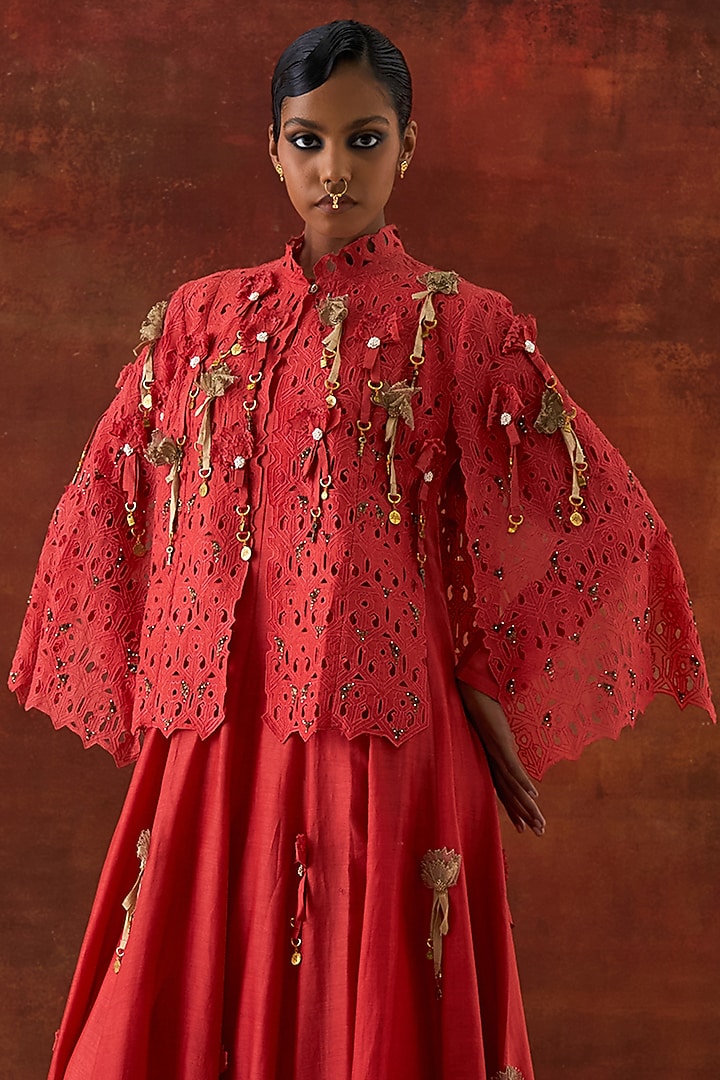 Coral Silk Chanderi Cutwork & Embroidered Cape Set by Jajaabor at Pernia's Pop Up Shop
