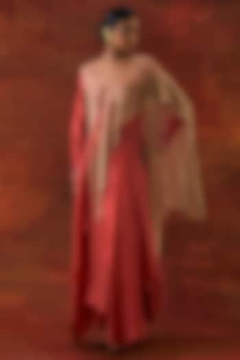 Coral Silk Chanderi & Gold Tissue Embroidered Draped Kurta Set by Jajaabor at Pernia's Pop Up Shop