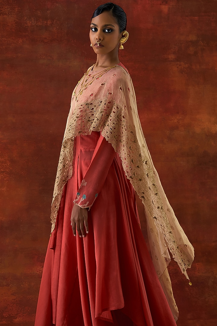 Coral Silk Chanderi & Gold Tissue Embroidered Draped Kurta Set by Jajaabor at Pernia's Pop Up Shop