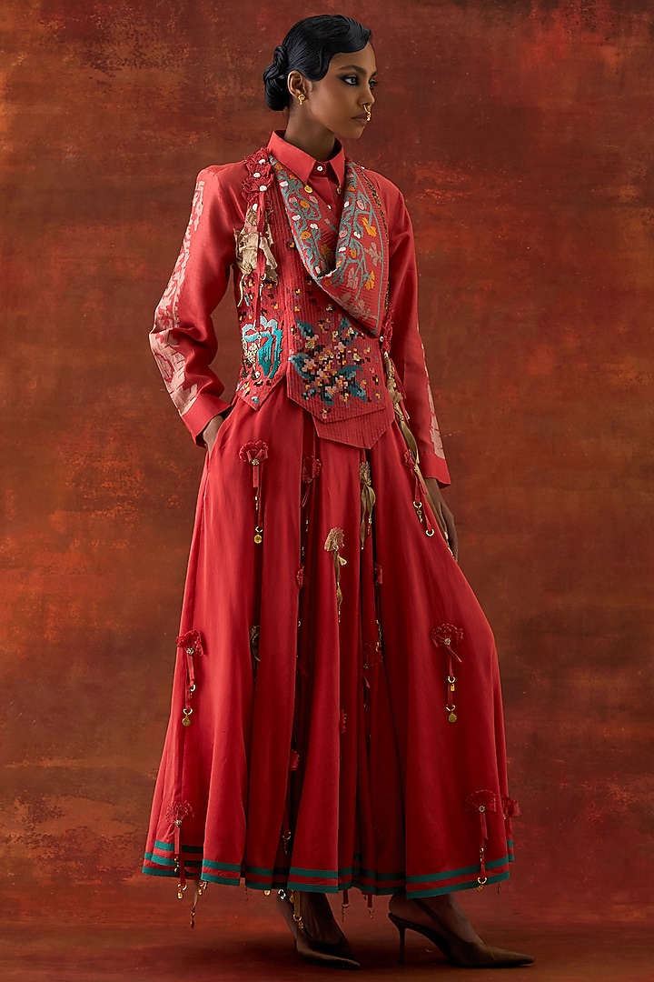 Coral Silk Chanderi Embroidered Jacket Set by Jajaabor at Pernia's Pop Up Shop