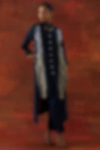 Indigo Silk Chanderi Embroidered Co-Ord Set by Jajaabor at Pernia's Pop Up Shop