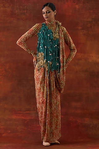 Gold Jersey Printed Draped Saree With Jacket by Jajaabor