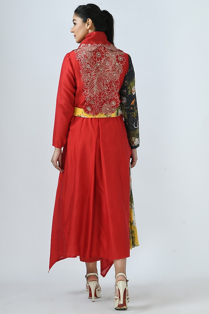 Red Angrakha Kurta Set With Printed Belt by Jajaabor at Pernia's Pop Up Shop