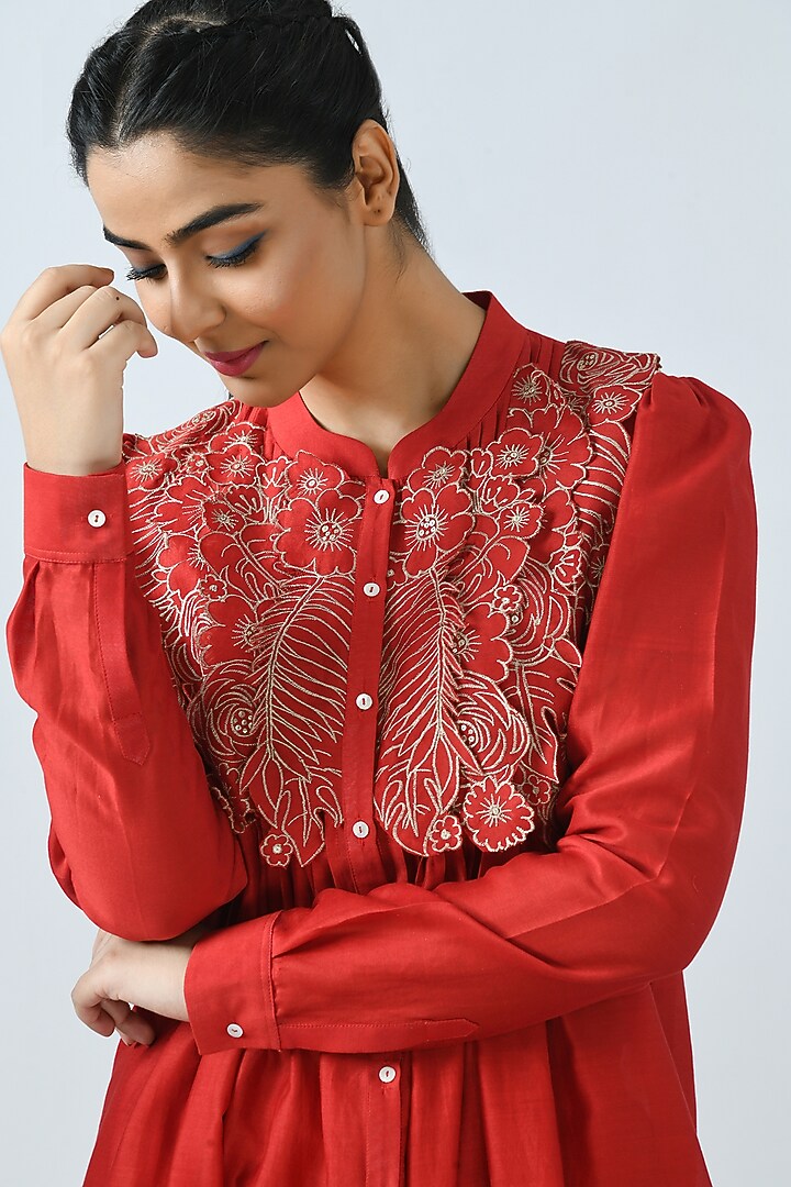 Red Pleated Shirt Kurta Set by Jajaabor at Pernia's Pop Up Shop