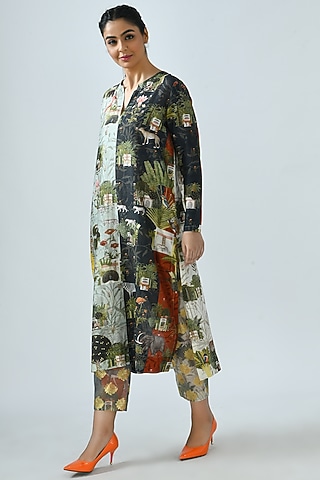 Multi Colored Printed Kurta Set by Jajaabor