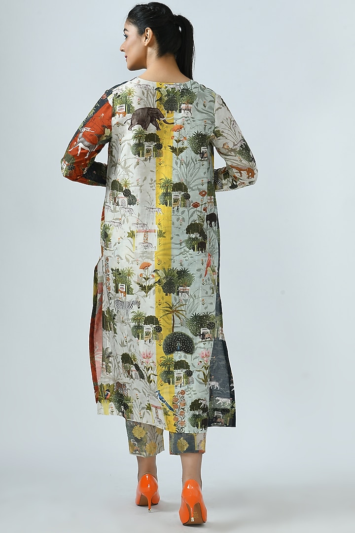 Multi Colored Printed Kurta Set by Jajaabor at Pernia's Pop Up Shop
