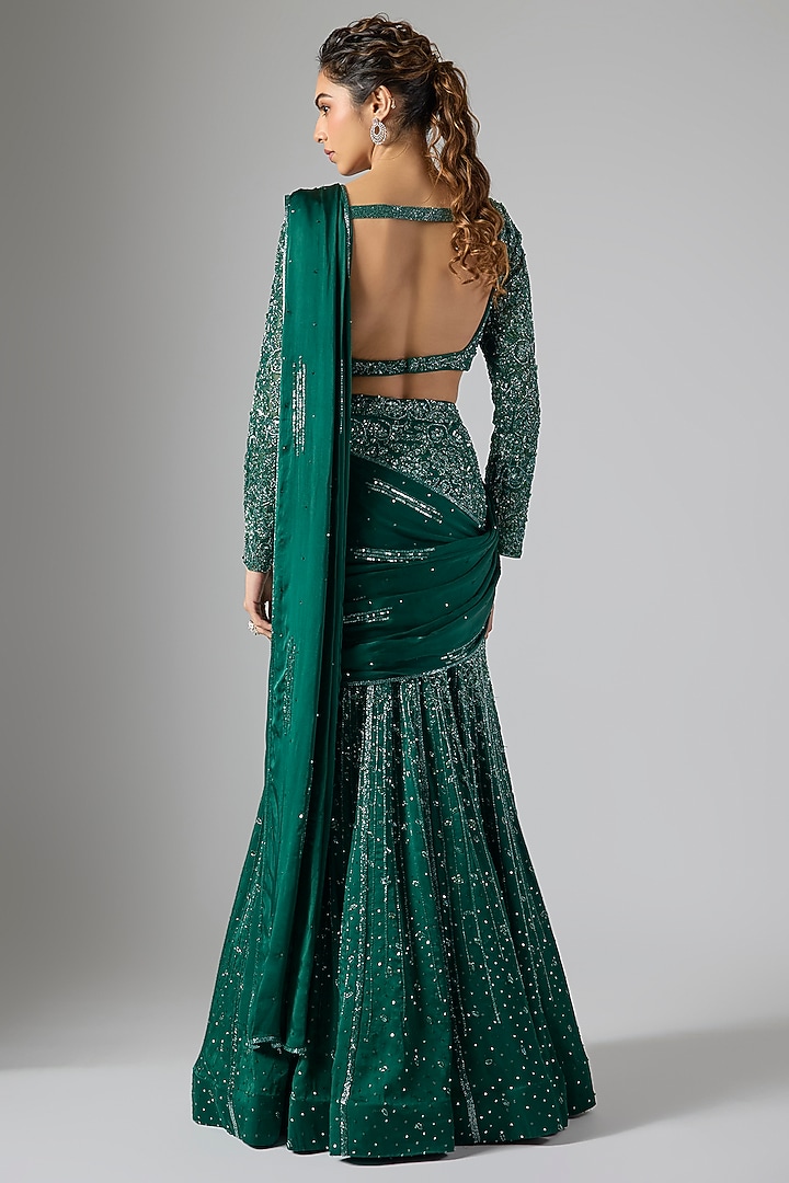 Emerald Green Soft Net & Satin Georgette Draped Reception Lehenga Saree Set by Jayesh & Kaajal Shah at Pernia's Pop Up Shop