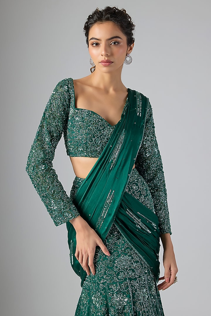 Emerald Green Soft Net & Satin Georgette Draped Reception Lehenga Saree Set by Jayesh & Kaajal Shah at Pernia's Pop Up Shop