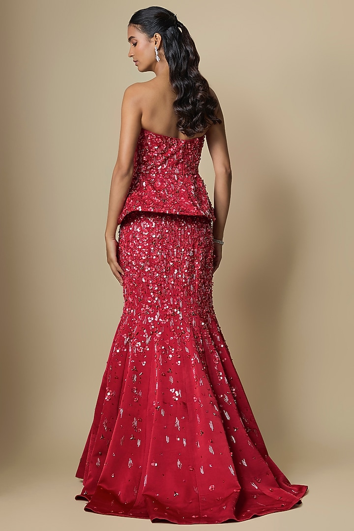 Red Satin Georgette Crystal Embroidered Mermaid Skirt Set by Jayesh & Kaajal Shah at Pernia's Pop Up Shop