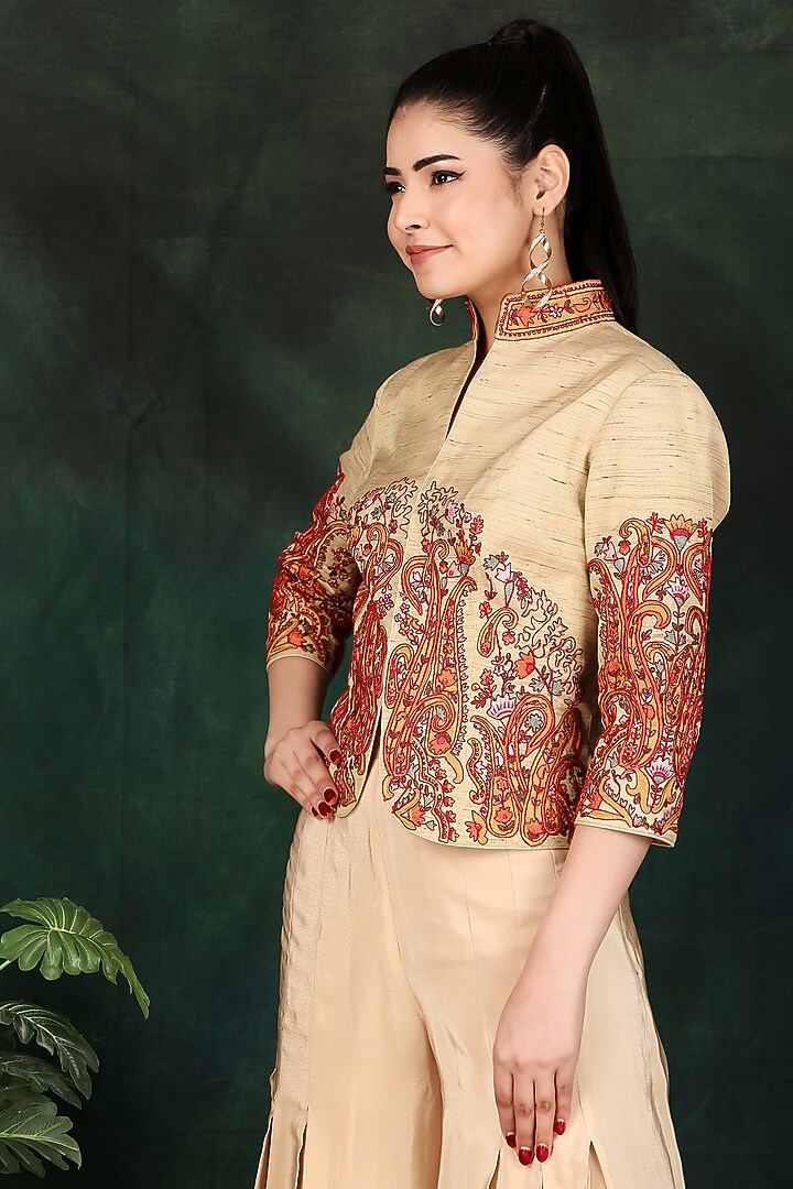 Beige Crepe & Tissue Chanderi Thread Work Jacket Set by Nidhi Kejriwal at Pernia's Pop Up Shop